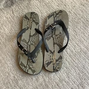 Cole Haan flip Flops